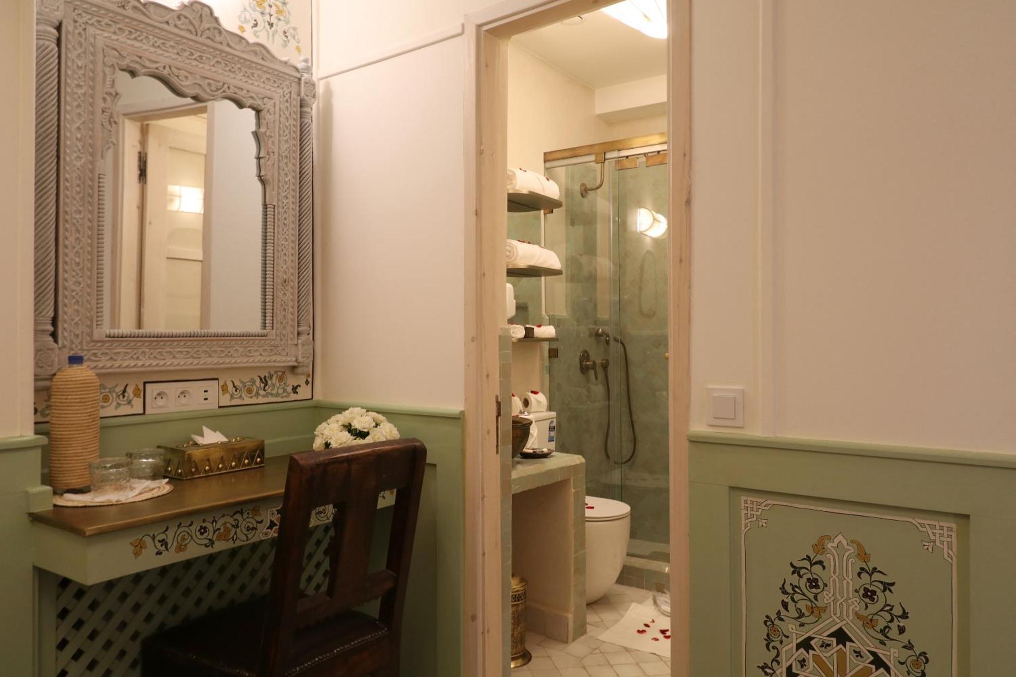 Riad Wazani Square & Spa Marrakesh Bilik gambar