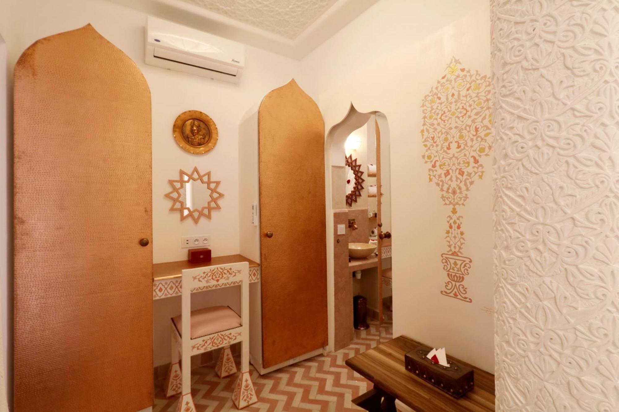 Riad Wazani Square & Spa Marrakesh Bilik gambar
