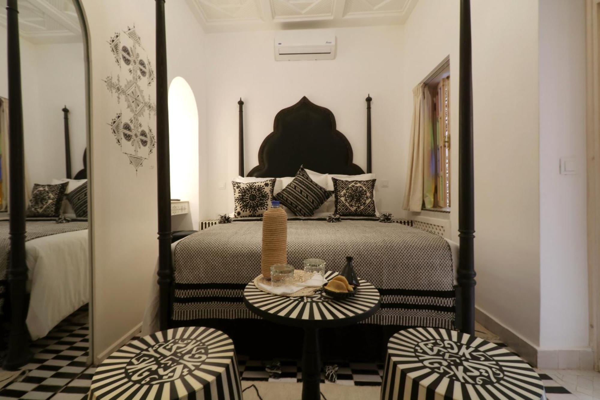 Riad Wazani Square & Spa Marrakesh Bilik gambar